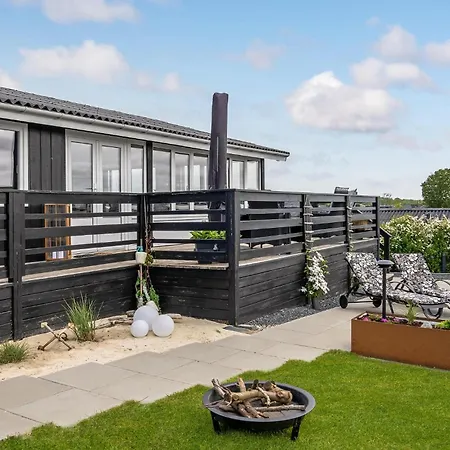 Stunning In With Kitchen Hejls