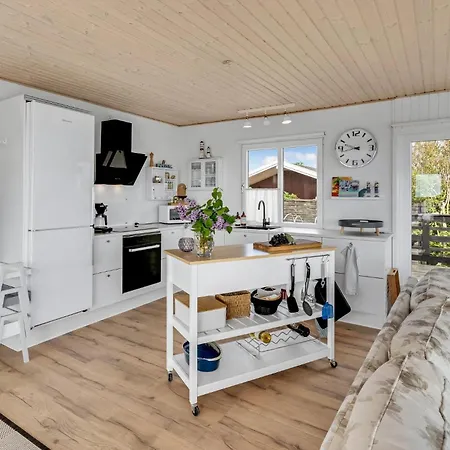 Stunning In With Kitchen Hejls